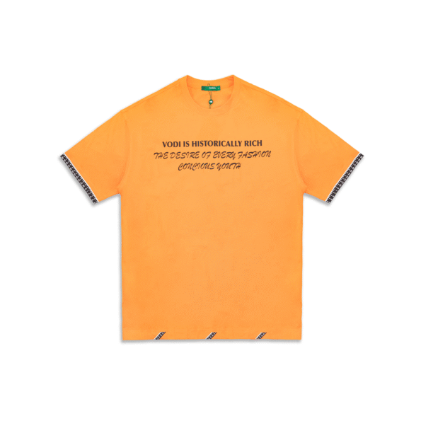 FASHION CONSCIOUS T-SHIRT